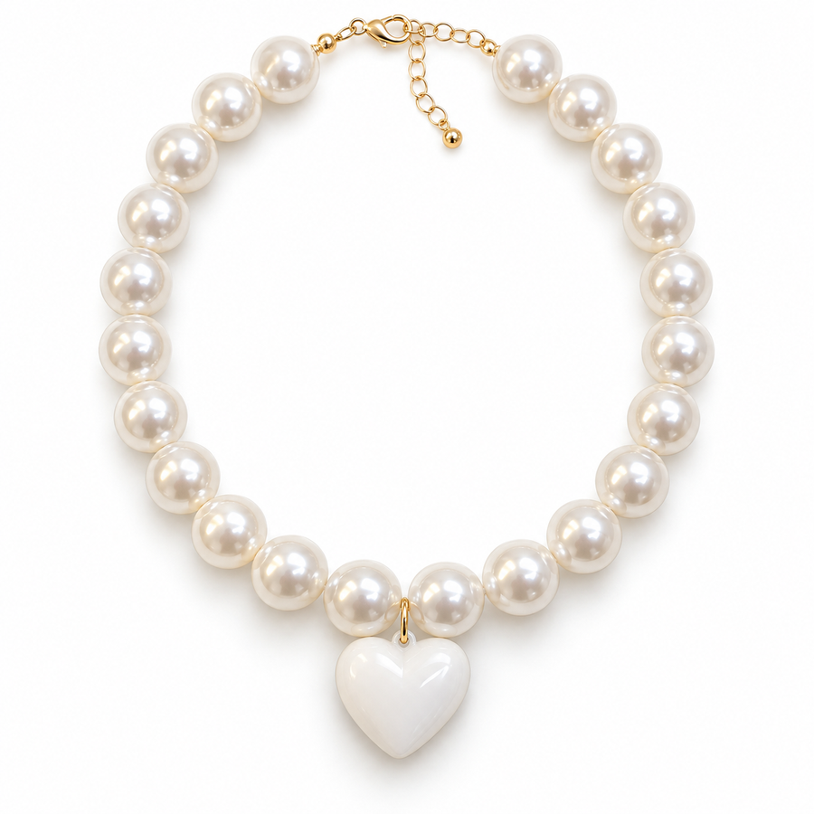 Collar Chicle Blanco Perlado con Corazón Blanco