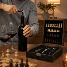 Set de vino con tablero de ajedrez y accesorios - vista 4 del producto