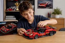 Auto Deportivo Armable A Cuerda Escala 1:18 Bloques 426 Pcs Rojo