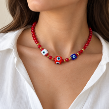 Collar Chicle Rojo de Cuentas Pequeñas con Ojos Turcos