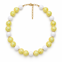 Collar Chicle Amarillo Nacarado y Blanco Ajustable