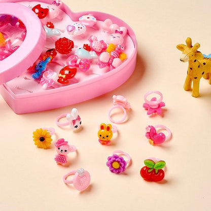 Set de 36 añillos Para Niñas Diseños Varios Caja de Corazon