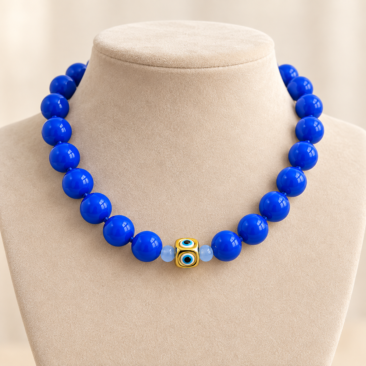 Collar Chicle Azul Rey con Ojo Turco Dorado Ajustable