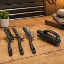 Set de 4 Cepillos de Limpieza Toro Negro TN0275