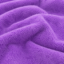 Toalla de microfibra Textile Boutique color Morado