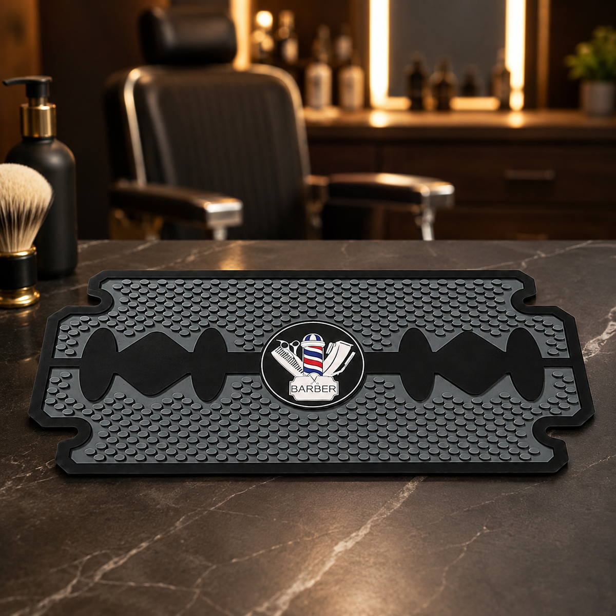 Alfombra Antideslizante para Herramientas de Barbería Diseño Hojilla Gris