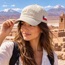 Gorro Jockey Bordado San Pedro de Atacama Beige